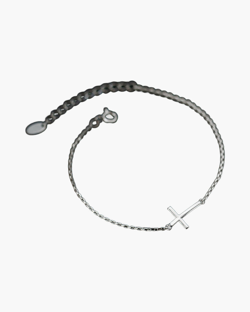 The Graceful Cross 925 sterling silver sideways cross bracelet