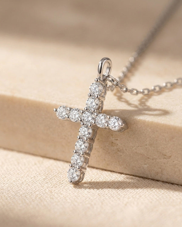 The Luminous Cross