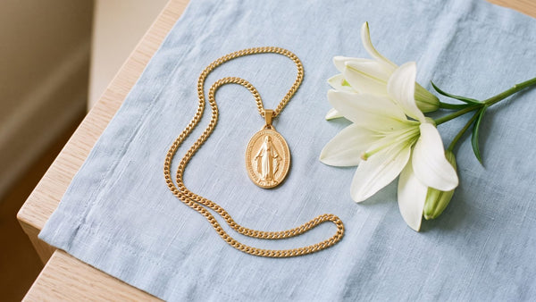 Feast of the Immaculate Conception: Meaning, History and the Miraculous Medal