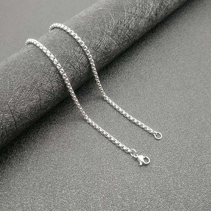 The Templar's Motto Stainless Steel Templar Cross Necklace view 5
