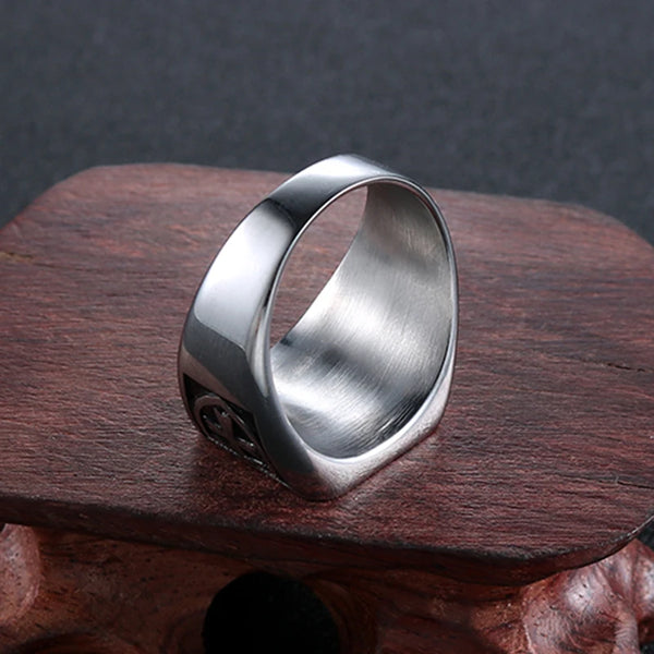 The Sanctified Ring Rings by Bennett & Cross – view 5
