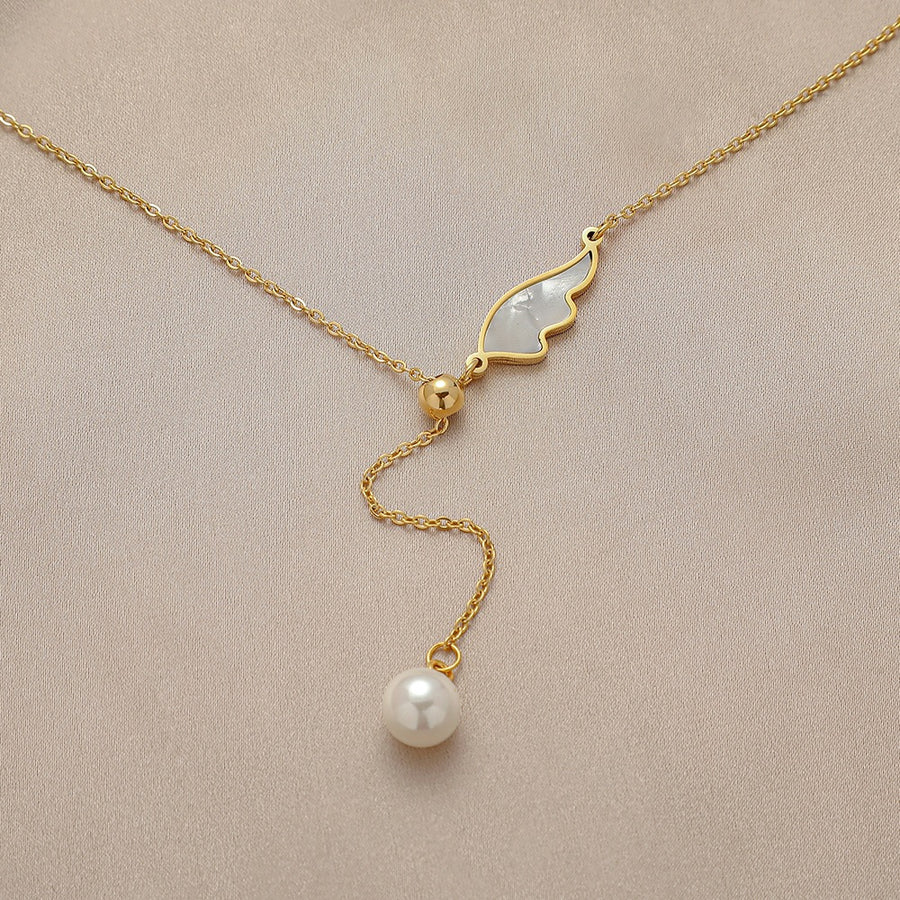 The Angelic Pearl