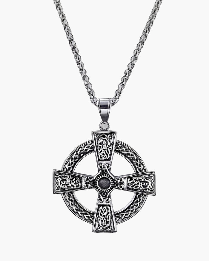 The Boundless Knot