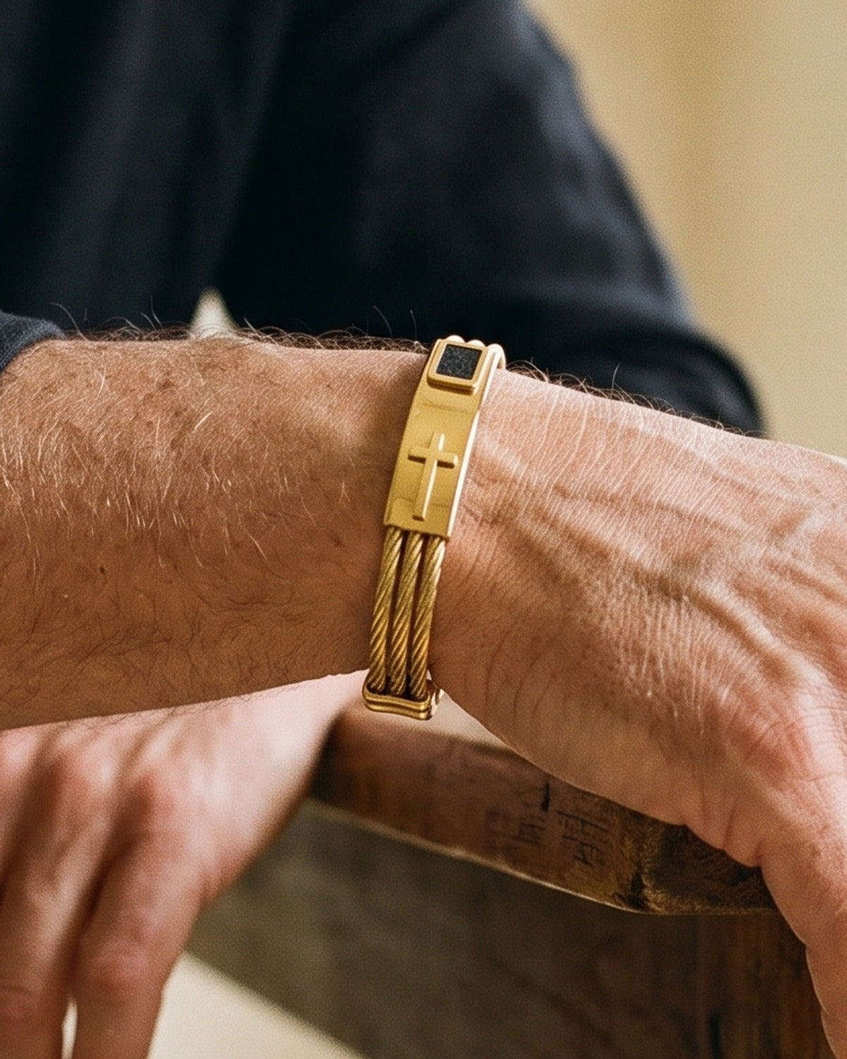 The gold Gilded Strands worn, close-up, true to size [c:gold]