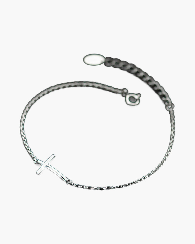 The Graceful Cross 925 sterling silver sideways cross bracelet view 3