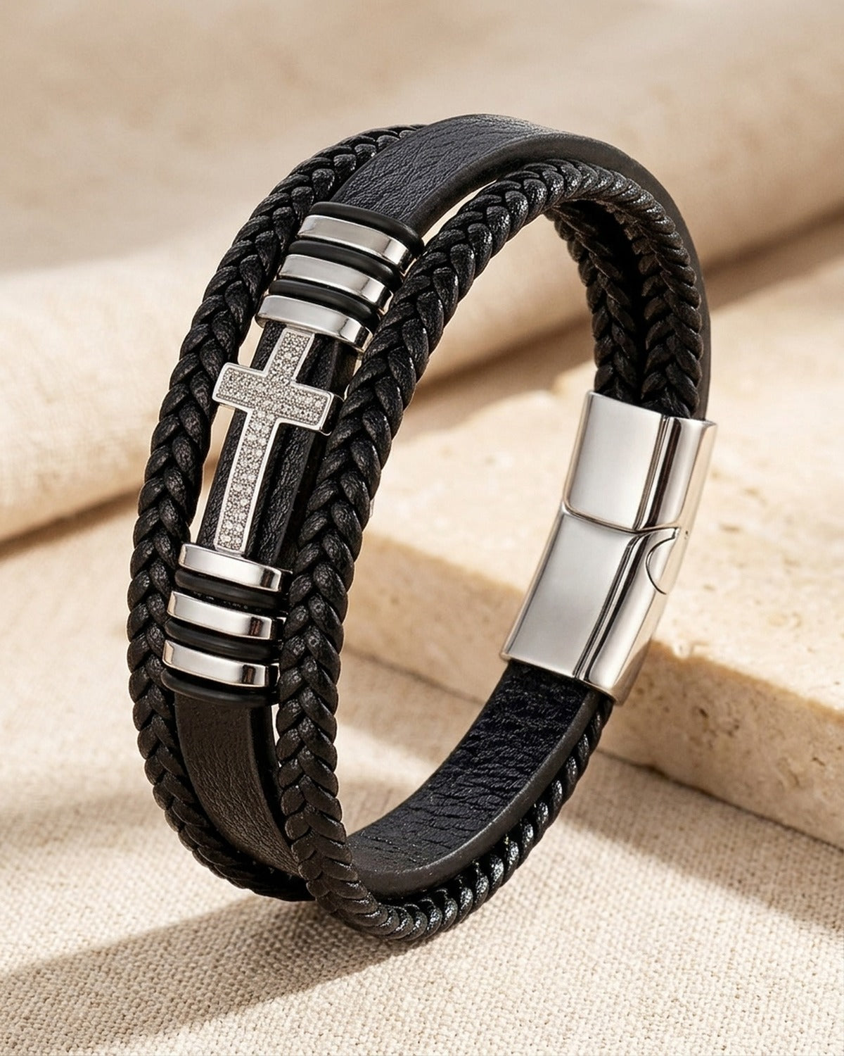 Close-up of The Layered Devotion bracelet [c:silver]