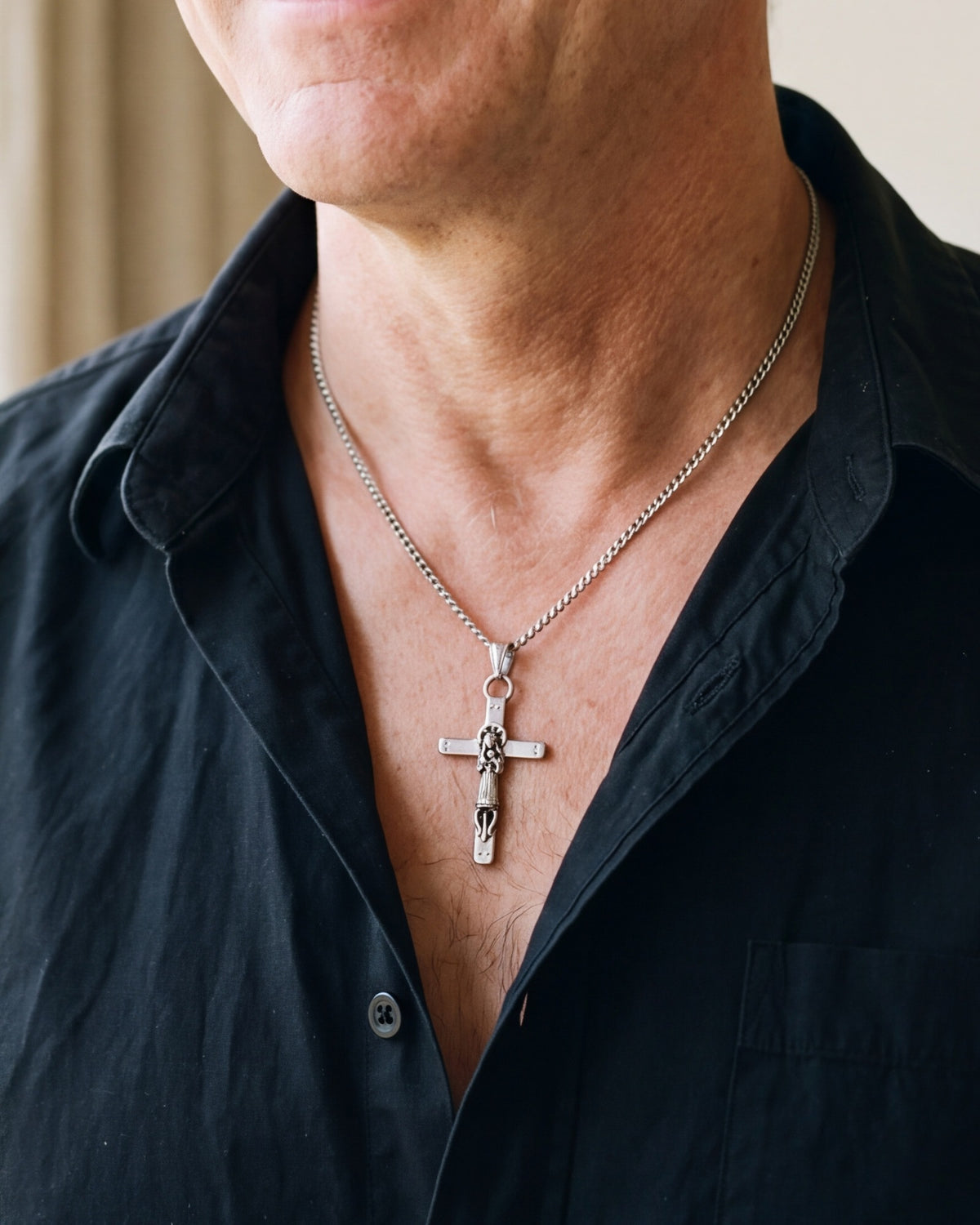 The Sacred Figure worn on the chest, close-up, true to size [c:silver]