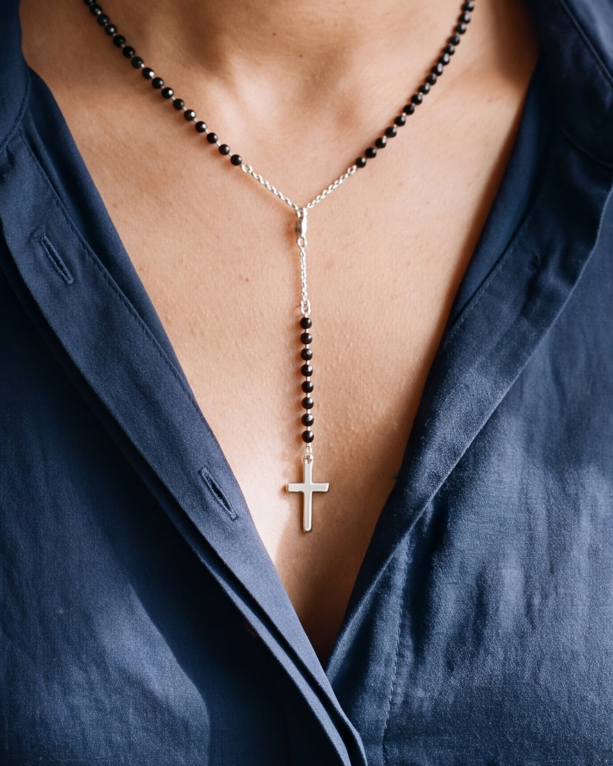 The silver Sacred Rosary worn, close-up, true to size [c:silver]