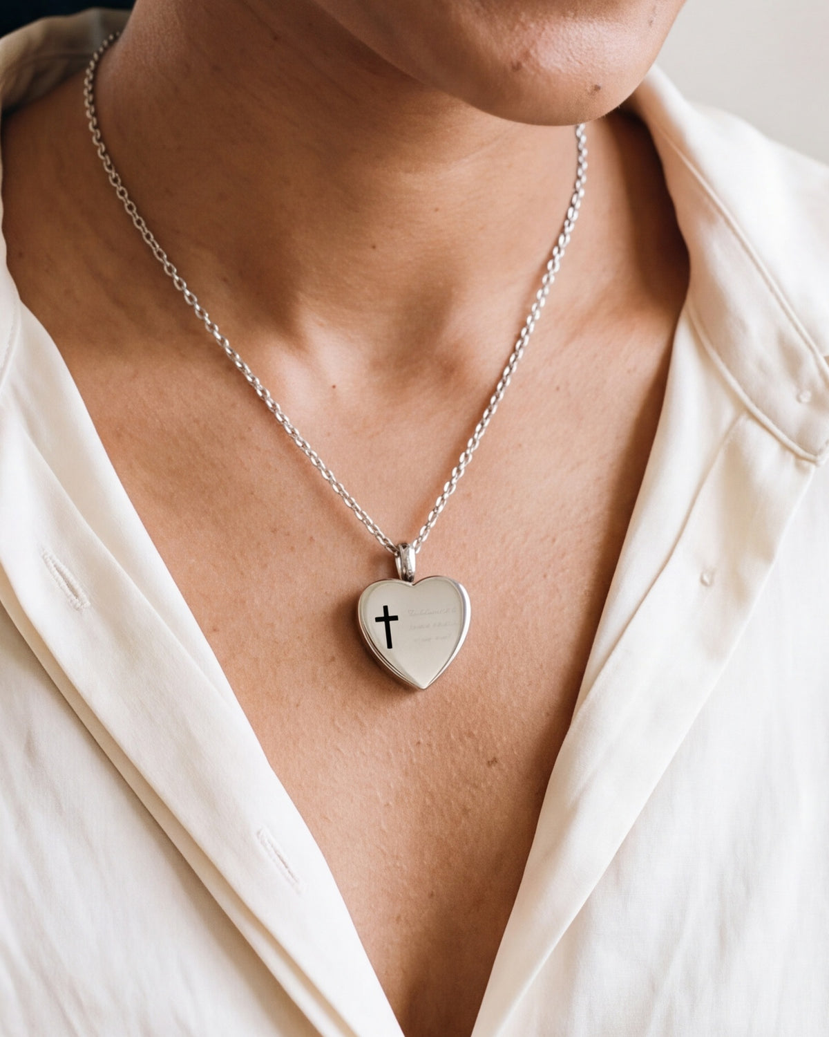 The Scripted Heart worn, second close-up