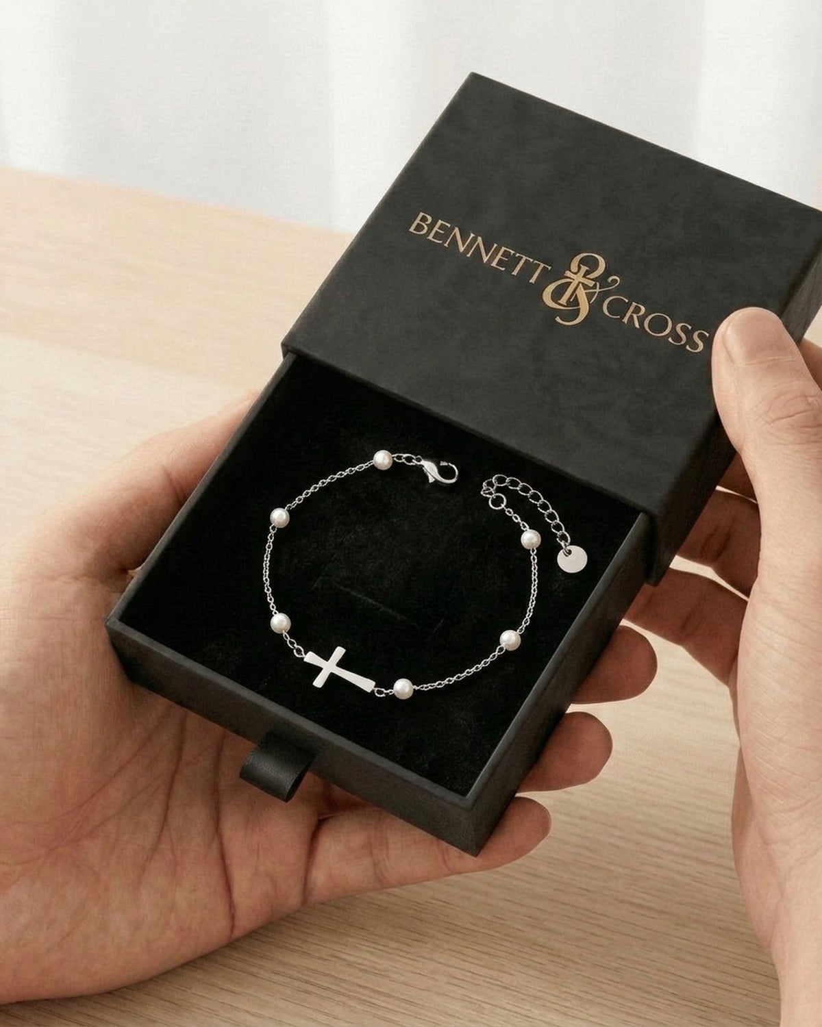 The Serene Strand in its black Bennett & Cross gift box