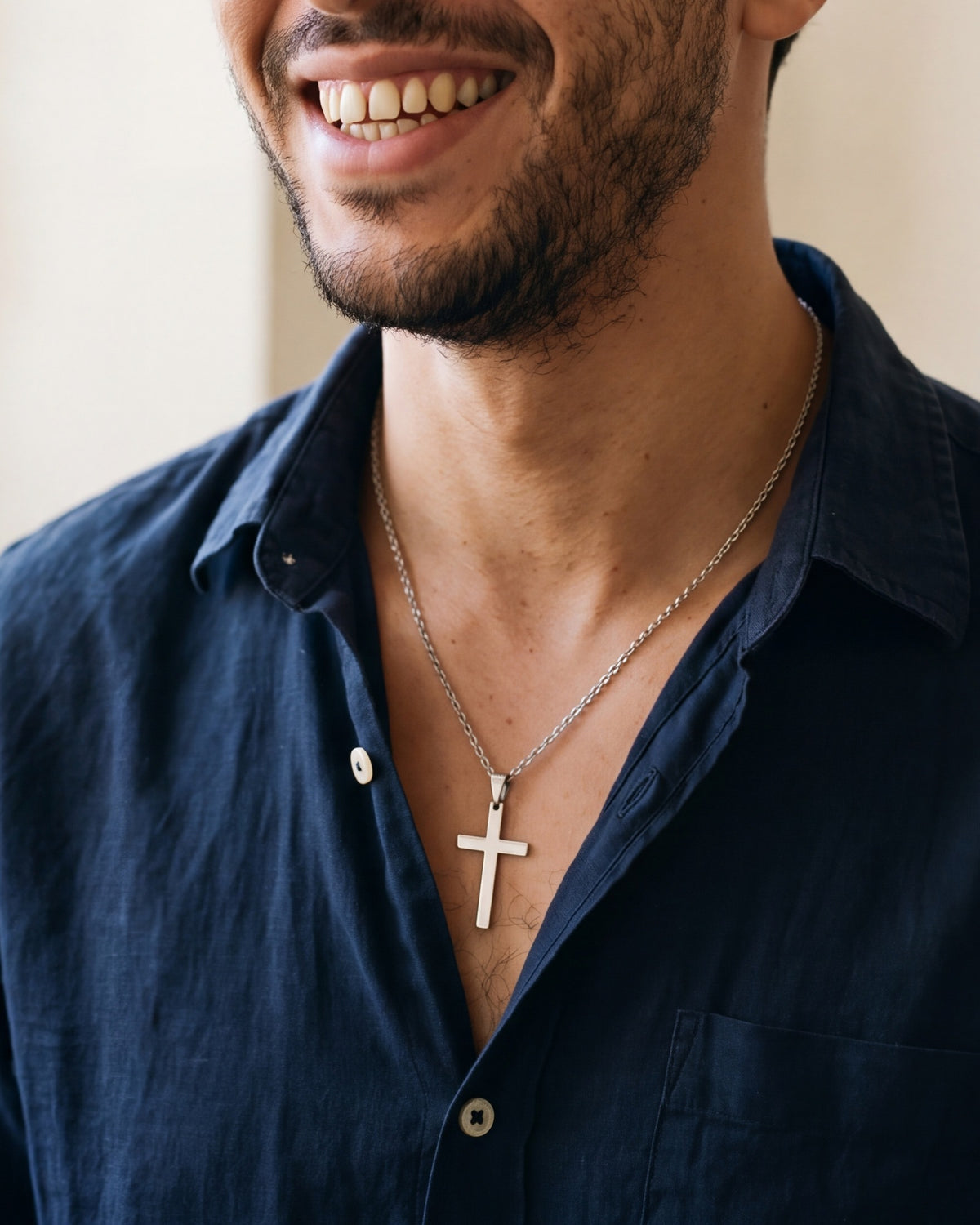 The Simple Cross worn on the chest, close-up, true to size [c:silver]