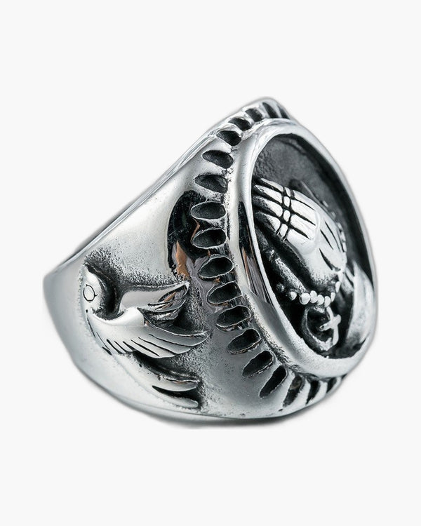 The Steadfast Prayer Stainless Steel Praying Hands Ring view 3